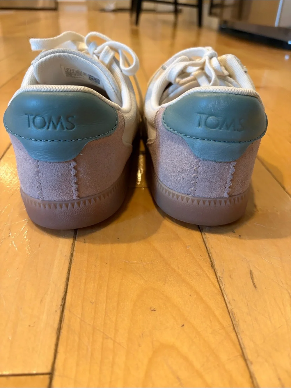 Women’s TOMS Suede Casual Sneakers in Light Gray with Gum Sole - Picture 2 of 5